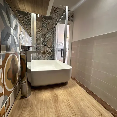 Nyaraló Eddy Perdifumo